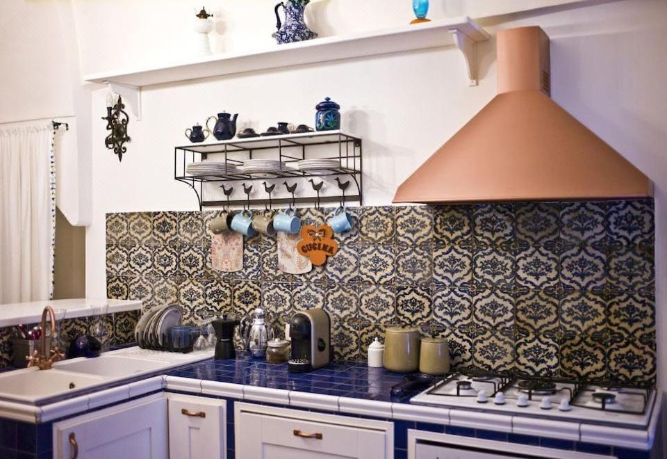 Sunshine House Bed & Breakfast Katanya Dış mekan fotoğraf